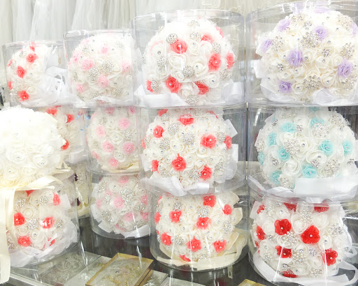 Party Store «CB Flowers & Crafts», reviews and photos, 2218 Maple Ave, Los Angeles, CA 90011, USA