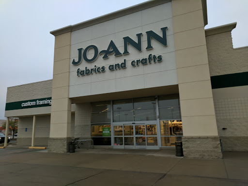 Fabric Store «Jo-Ann Fabrics and Crafts», reviews and photos, 20550 E 13 Mile Rd, Roseville, MI 48066, USA