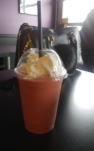 Donut Shop «Legendary Doughnuts», reviews and photos, 2602 6th Ave, Tacoma, WA 98406, USA