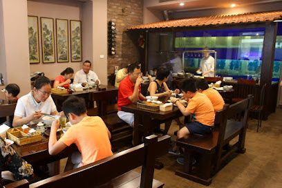 Hình Ảnh Quan Cu Restaurant