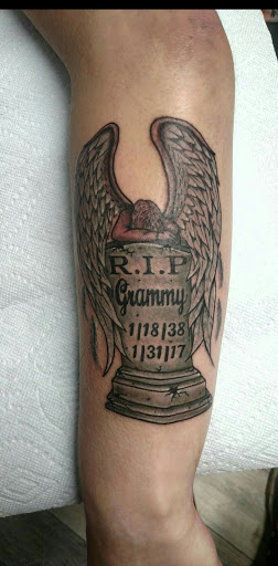 Tattoo Shop «Parlor City Tattoos», reviews and photos, 81 Clinton St, Binghamton, NY 13905, USA