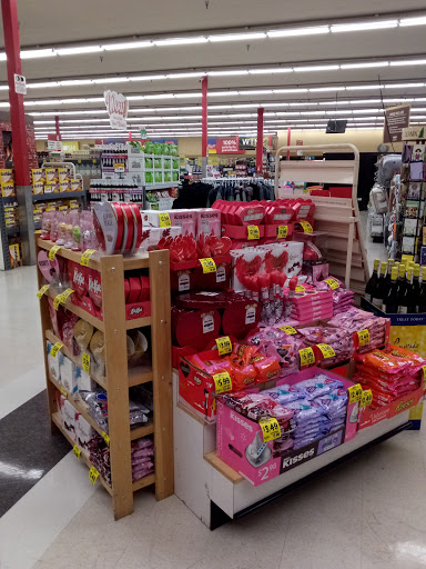 Grocery Store «Grocery Outlet Bargain Market», reviews and photos, 3445 Wheaton Way, Bremerton, WA 98310, USA