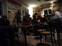 Atmosphère du Café Café Villageois, Association Au Maquis à Lauris - n°2
