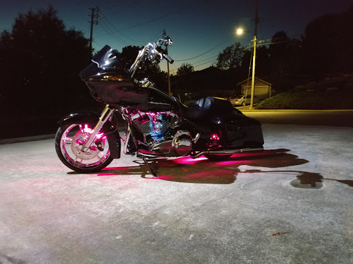 Harley-Davidson Dealer «Oakland Harley-Davidson», reviews and photos, 151 Hegenberger Rd, Oakland, CA 94621, USA