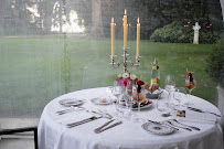 Atmosphère du L'Orangerie, restaurant gastronomique du Château de Chenonceau à Chenonceaux - n°7