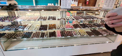 Candle Store «Warm Glow Candle Store», reviews and photos, 2131 N Centerville Rd, Centerville, IN 47330, USA