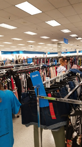 Clothing Store «Ross Dress for Less», reviews and photos, 4607 Century Blvd, Antioch, CA 94509, USA
