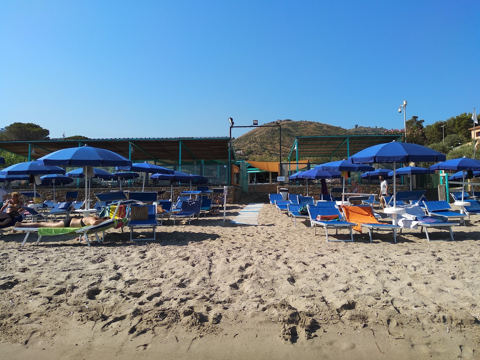 Foto af Spiaggia Di Mazzaforno - populært sted blandt afslapningskendere