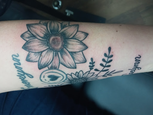 Explore vacation tattoo ideas, creative tattoo ideas in Hot Springs National Park, available at Intenze Images