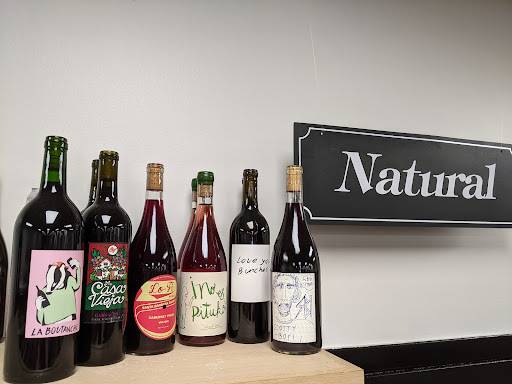 Liquor Store «Pinnacle Wine & Liquor», reviews and photos, 1720 Monroe Ave, Rochester, NY 14618, USA