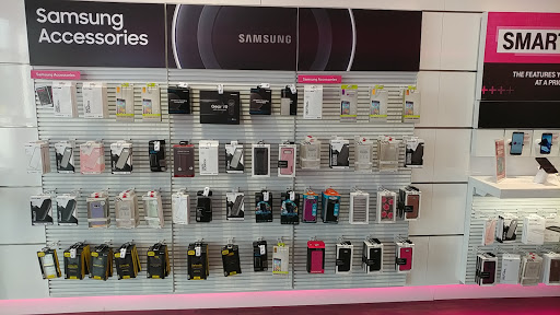 Cell Phone Store «T-Mobile», reviews and photos, 5722 Eldorado Pkwy #120, Frisco, TX 75034, USA