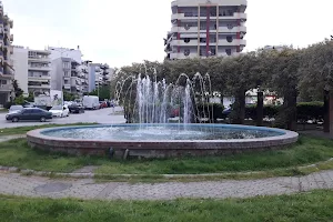 Marathonos Square image