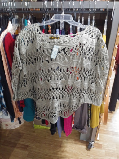 Used Book Store «Books & Crannies», reviews and photos, 209 W Moore Ave, Terrell, TX 75160, USA