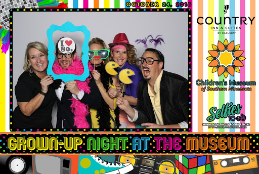 Photographer «Selfies To Go Photo Booth Rental», reviews and photos, 100 Warren St Suite #300-103, Mankato, MN 56001, USA