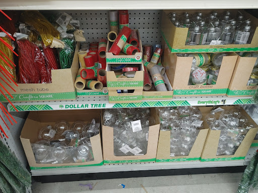 Dollar Store «Dollar Tree», reviews and photos, 40 Ladybird Point, Oviedo, FL 32765, USA