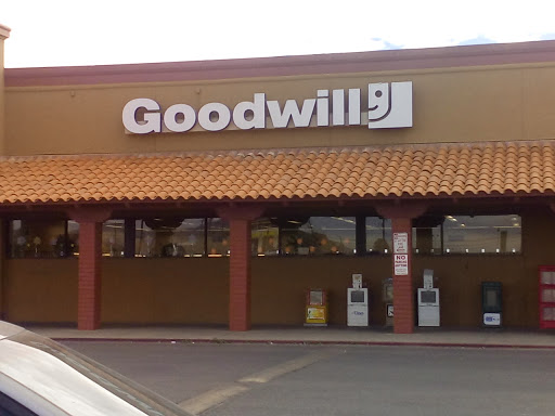 Thrift Store «Goodwill», reviews and photos, 1840 Lee Trevino Dr #504, El Paso, TX 79936, USA