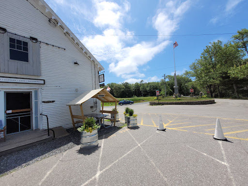 Grocery Store «Southport General Store», reviews and photos, 443 Hendricks Hill Rd, Southport, ME 04576, USA