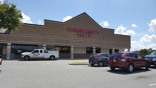 Hardware Store «Harbor Freight Tools», reviews and photos, 7089 S Orange Blossom Trail, Orlando, FL 32809, USA