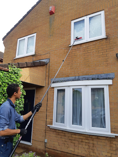 Reviews of Turner Window Cleaning in Bedford - House cleaning service
