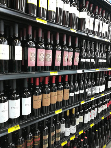 Grocery Store «Grocery Outlet Bargain Market», reviews and photos, 15705 SW 116th Ave, King City, OR 97224, USA