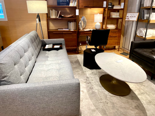 Furniture Store «Crate and Barrel», reviews and photos, 48 S Main St, West Hartford, CT 06107, USA