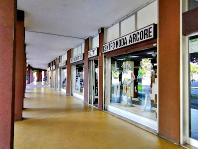 Pizzati Centro Moda Arcore Via Roma, 13, 20862 Arcore MB, Italia