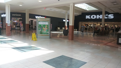 Shopping Mall «Coventry Mall», reviews and photos, 351 W Schuylkill Rd, Pottstown, PA 19465, USA