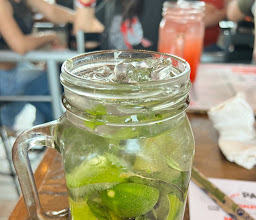 Cervecería 19 photo