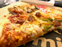 Plats et boissons du Pizzeria Domino's Pizza Lannion - n°19