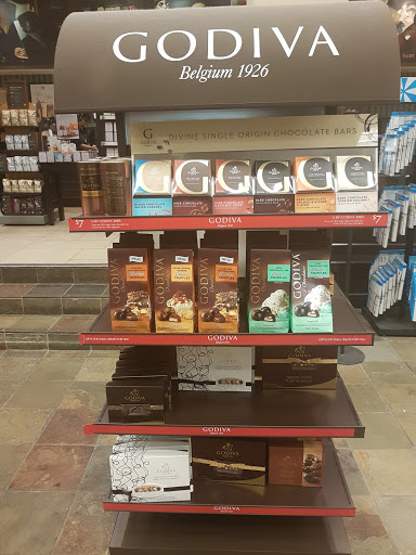 Book Store «Barnes & Noble», reviews and photos, 1076 Post Rd E, Westport, CT 06880, USA