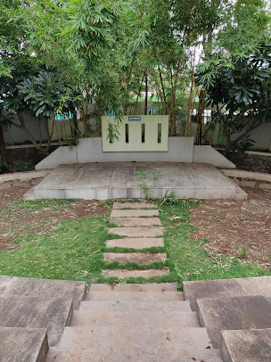 Google Maps image 11