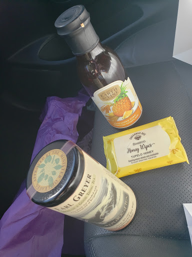 Gourmet Grocery Store «Boerne Epicure Gourmet Market», reviews and photos, 210 S Main St, Boerne, TX 78006, USA