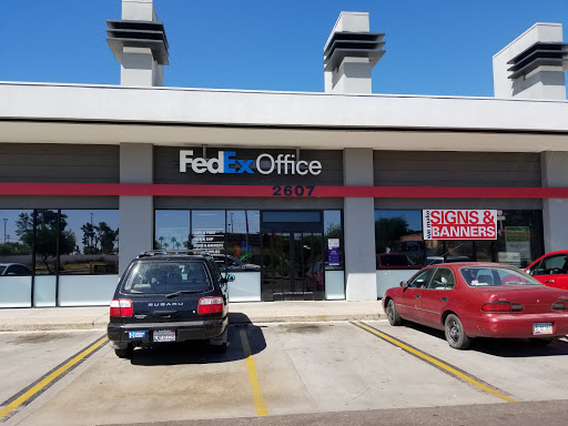 Print Shop «FedEx Office Print & Ship Center», reviews and photos, 2607 E Speedway Blvd, Tucson, AZ 85716, USA