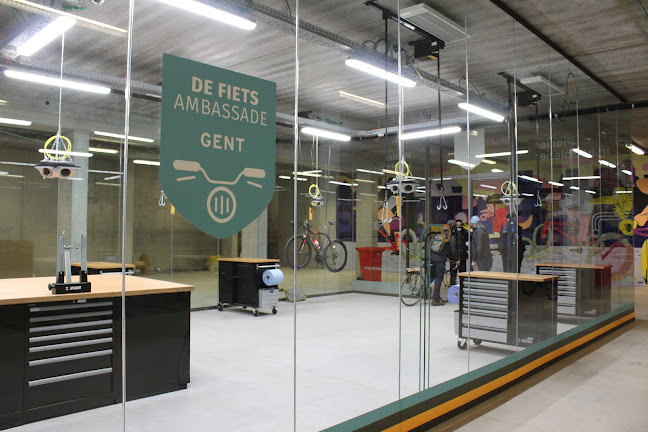 De Fietsambassade Gent - fietspunt Onder De Krook - Fietsenwinkel
