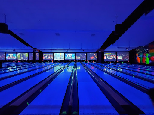 Bowling Alley «Bowlero Miami», reviews and photos, 11401 NW 12th St, Miami, FL 33172, USA