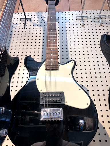 Pawn Shop «Cesar Chavez Pawn & Jewelry», reviews and photos, 2209 East Cesar E Chavez Avenue, Los Angeles, CA 90033, USA