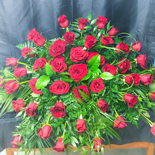 Florist «Open Air Designs - Florist | Wedding Planning | Gifts», reviews and photos, 607 N Myrtle Ave, Clearwater, FL 33755, USA