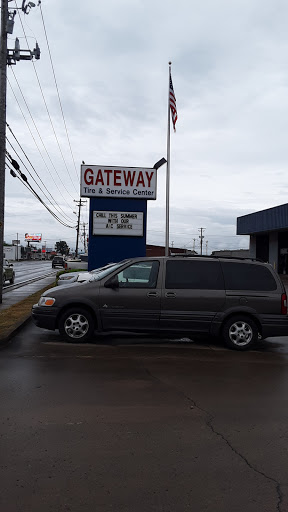 Tire Shop «Gateway Tire & Service Center», reviews and photos, 1011 N Main St, Shelbyville, TN 37160, USA
