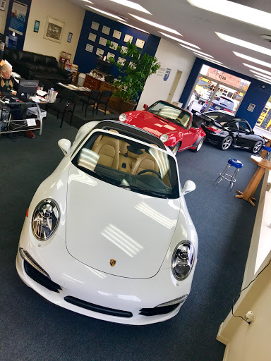 Used Car Dealer «Foreign Traffic Import Sales & Service», reviews and photos, 4813 William Flinn Hwy, Allison Park, PA 15101, USA