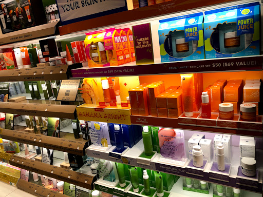 Cosmetics Store «SEPHORA», reviews and photos, 2800 Clarendon Blvd r550, Arlington, VA 22201, USA