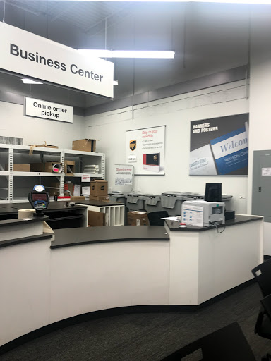 Office Supply Store «Staples», reviews and photos, 1104 W Broad St, Falls Church, VA 22046, USA