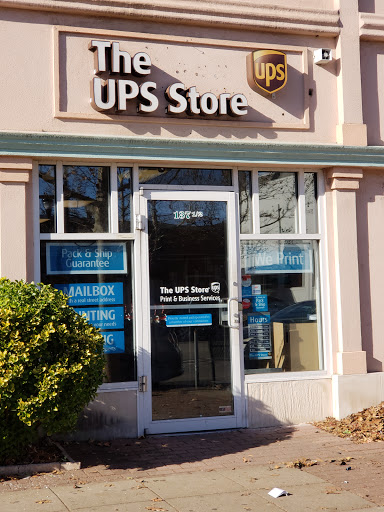 Shipping and Mailing Service «The UPS Store», reviews and photos, 137 1/2 Washington Ave, Belleville, NJ 07109, USA