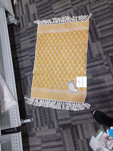 Shopping Mall «Orange Promenade Shopping Ctr», reviews and photos, 80 Boston Post Rd, Orange, CT 06477, USA