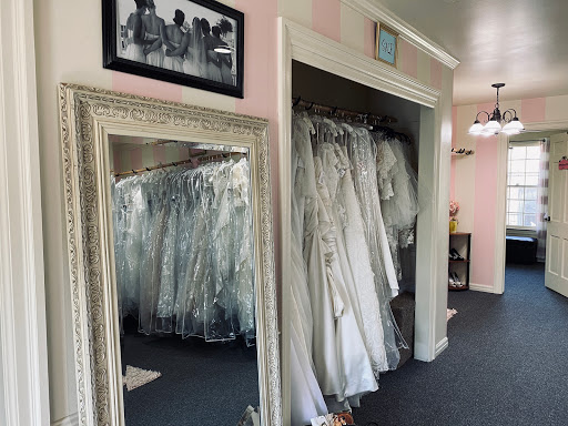 Bridal Shop «A Savvy Bride», reviews and photos, 17700 W Capitol Dr, Brookfield, WI 53045, USA
