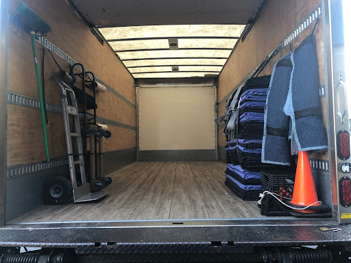 Moving and Storage Service «Two Men and a Truck», reviews and photos, 500 Freeman Ave #108, Chesapeake, VA 23324, USA