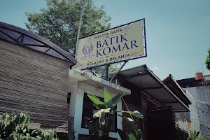 Rumah Batik Komar image