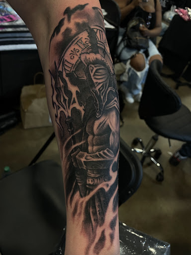 Explore ny yankees tattoo ideas, creative tattoo ideas in Weatherford, available at Weatherford Tattoo Co.