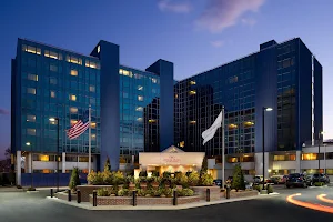 Crowne Plaza Jfk Airport New York City, an IHG Hotel image