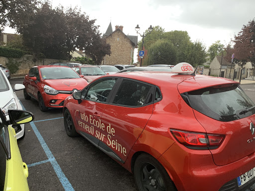 Auto-École De Verneuil Sur Seine à Verneuil-sur-Seine, Yvelines
