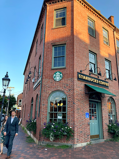 Coffee Shop «Starbucks», reviews and photos, 23 Market Square, Newburyport, MA 01950, USA